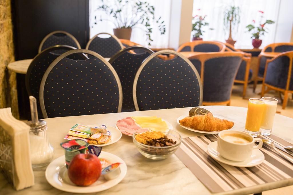 菲亚特酒店 巴黎 外观 照片